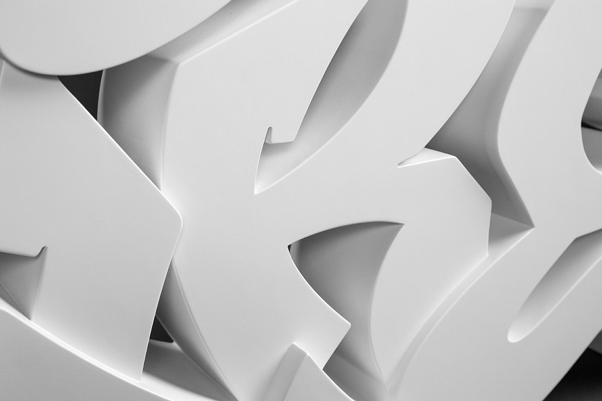 Like graffiti sculpture by Ricky Damien